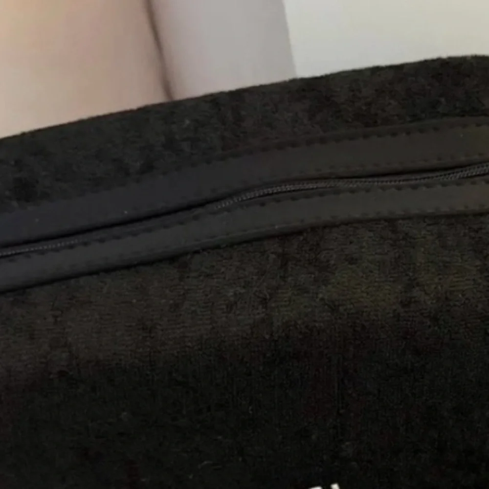 Beauté 3-Piece Black Terry Cloth and Neoprene Cosmetic Pouch Set